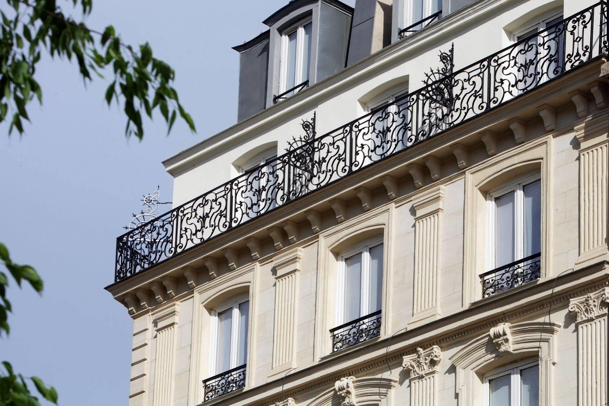 Contact Hotel Alize Montmartre Paris Exterior photo